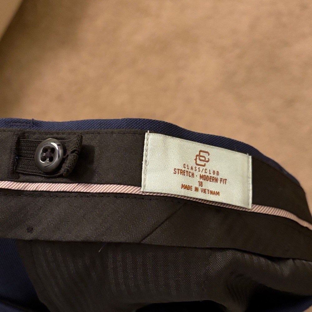 Class Club Boys navy blue suit - Picture 13 of 15